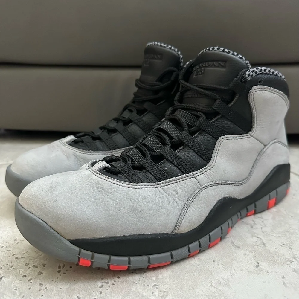 Jordan 10 Retro Sneaker Size 11.5 Men